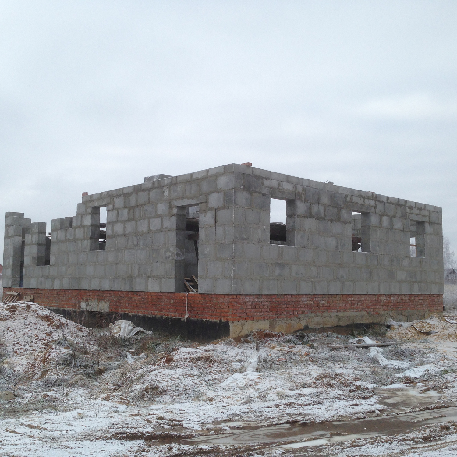 Дом из полистиролбетона 240 м²